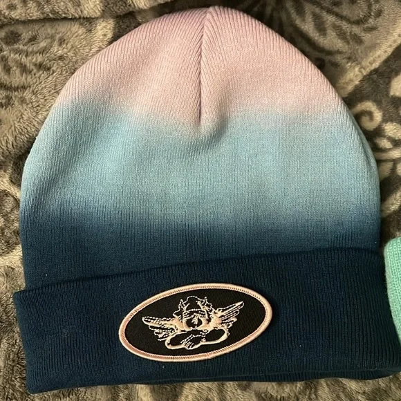 Boys Lie Olivia Beanie - Picture 6 of 8